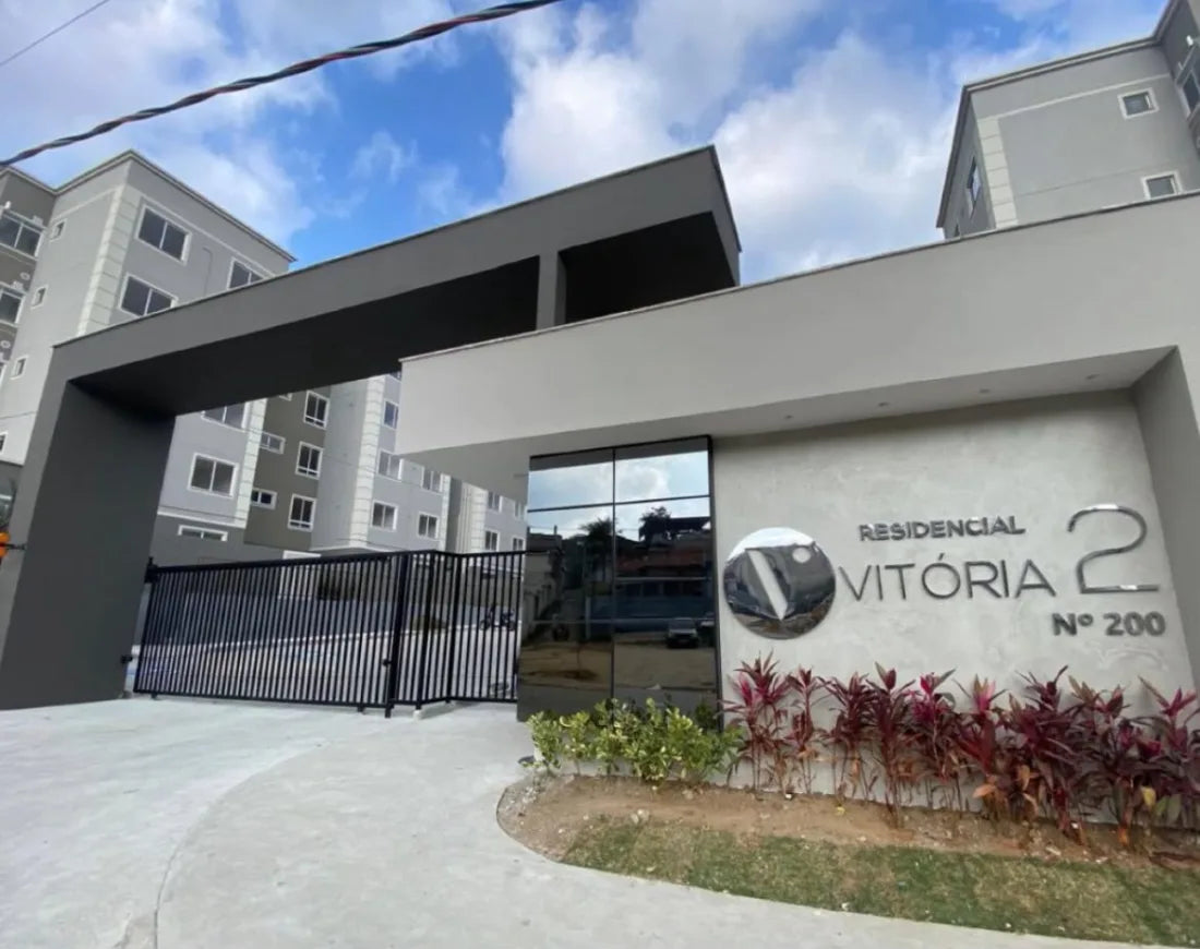 Identificação na entrada de edifício